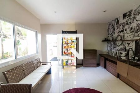 Apartamento à venda com 85m², 3 quartos e 1 vaga Apartamento à venda com 85m², 3 quartos e 1 vagaÁrea comum