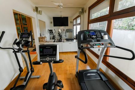 Casa para alugar com 1000m², 7 quartos e 5 vagasEscritório