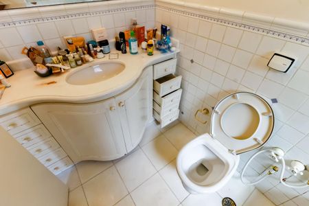 Casa para alugar com 1000m², 7 quartos e 5 vagasBanheiro da Suíte 3