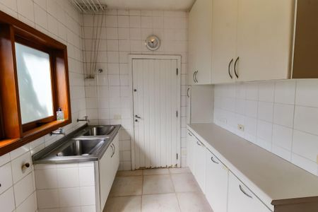 Casa para alugar com 1000m², 7 quartos e 5 vagasÁrea de Serviço