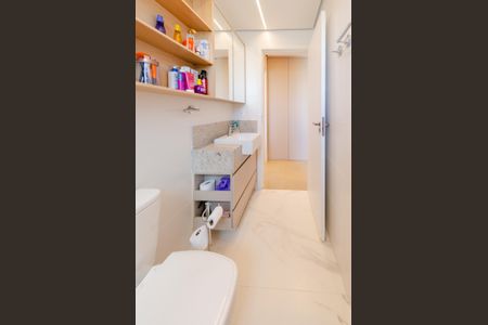 Apartamento à venda com 44m², 1 quarto e 2 vagasBanheiro