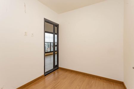 Apartamento para alugar com 127m², 4 quartos e 2 vagasQuarto