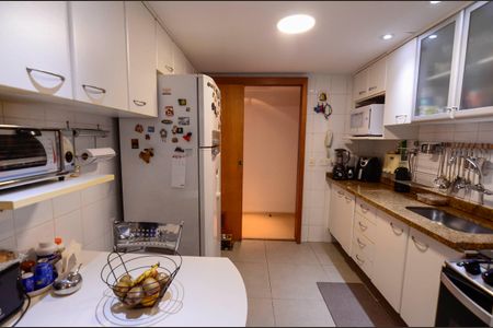 Apartamento à venda com 88m², 3 quartos e 1 vagaCozinha