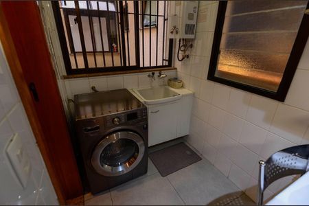 Apartamento à venda com 88m², 3 quartos e 1 vagaÁrea de Serviço