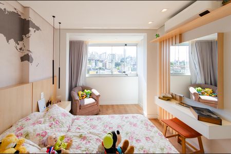 Quarto de apartamento à venda com 1 quarto, 45m² em Buritis, Belo Horizonte