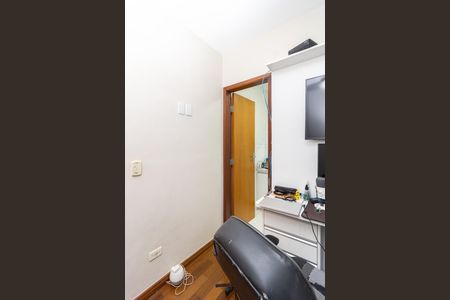 Casa à venda com 190m², 3 quartos e 5 vagasSuíte 2