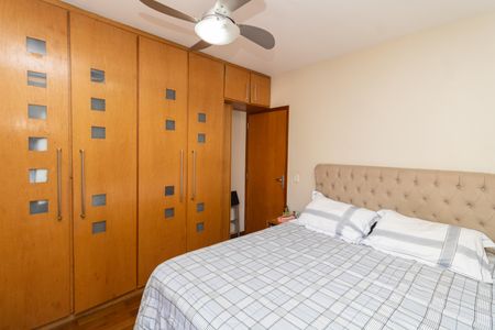 Casa à venda com 190m², 3 quartos e 5 vagasSuíte 1