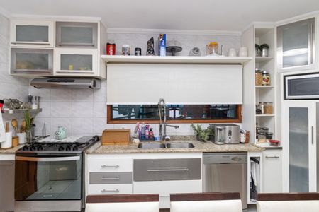 Casa à venda com 190m², 3 quartos e 5 vagasCozinha