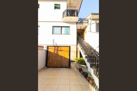 Casa à venda com 190m², 3 quartos e 5 vagasÁrea Externa