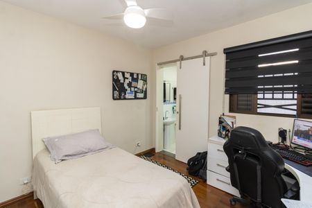 Casa à venda com 190m², 3 quartos e 5 vagasSuíte 3