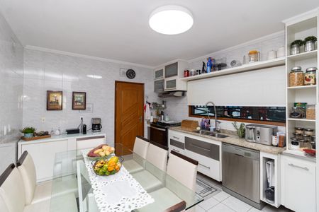 Casa à venda com 190m², 3 quartos e 5 vagasCozinha