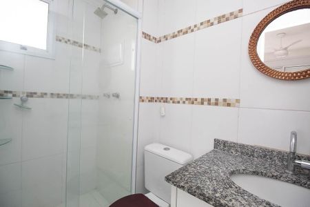 Apartamento para alugar com 60m², 2 quartos e 1 vagaBanheiro da Suíte
