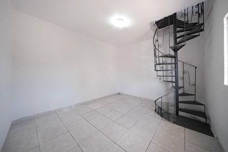 Suíte de casa à venda com 2 quartos, 24m² em Vila Ponte Rasa, São Paulo