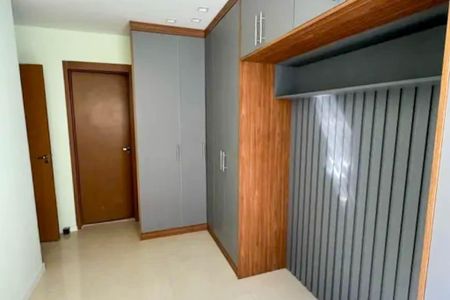 Apartamento à venda com 68m², 2 quartos e 1 vaga