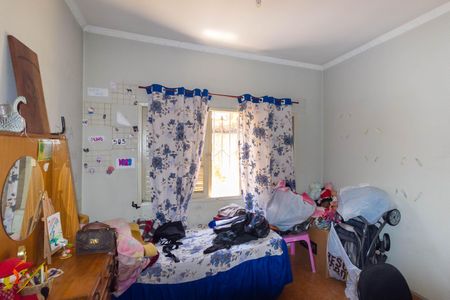 Casa à venda com 275m², 3 quartos e 6 vagas Casa à venda com 275m², 3 quartos e 6 vagasQuarto 2