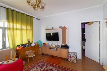 Casa à venda com 275m², 3 quartos e 6 vagas Casa à venda com 275m², 3 quartos e 6 vagasSala