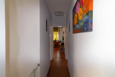 Corredor  de casa à venda com 3 quartos, 275m² em Parque São Lucas, São Paulo