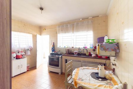 Casa à venda com 275m², 3 quartos e 6 vagas Casa à venda com 275m², 3 quartos e 6 vagasCozinha