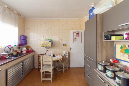 Casa à venda com 275m², 3 quartos e 6 vagas Casa à venda com 275m², 3 quartos e 6 vagasCozinha