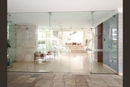 Apartamento à venda com 120m², 3 quartos e 1 vagaEntrada do edifício