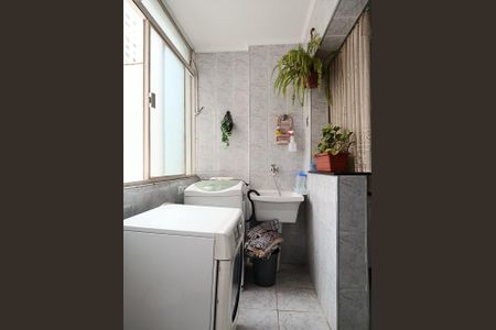 Apartamento à venda com 120m², 3 quartos e 1 vagaÁrea de Serviço