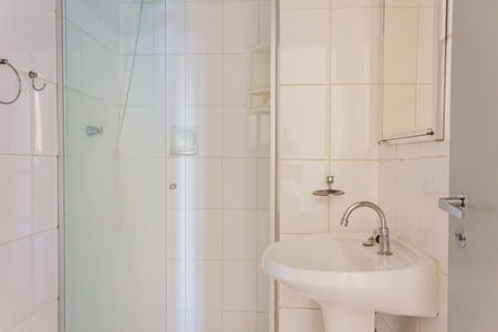 Banheiro de apartamento à venda com 1 quarto, 54m² em Barra Funda, São Paulo