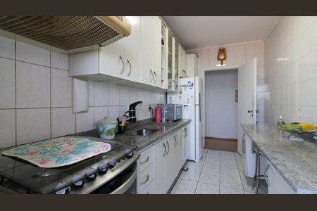Apartamento à venda com 57m², 2 quartos e 1 vagaCozinha