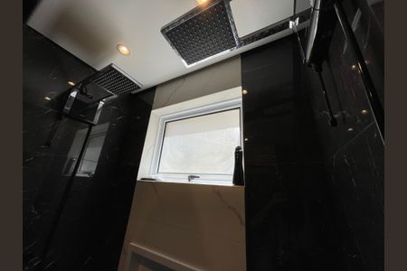 Casa à venda com 125m², 4 quartos e 2 vagasBanheiro da Suíte