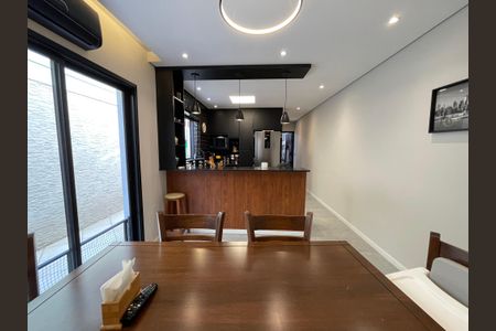 Casa à venda com 125m², 4 quartos e 2 vagasCopa