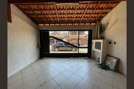 Casa à venda com 125m², 4 quartos e 2 vagasGaragem
