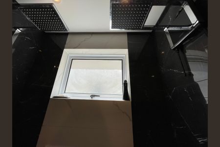 Casa à venda com 125m², 4 quartos e 2 vagasBanheiro da Suíte