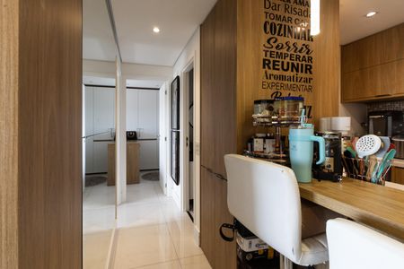 Apartamento para alugar com 60m², 2 quartos e 1 vagaCorredor