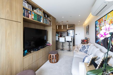 Apartamento para alugar com 60m², 2 quartos e 1 vagaSala