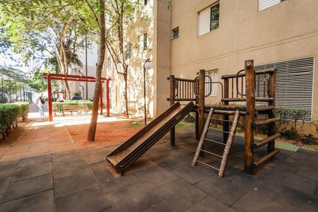Apartamento à venda com 42m², 2 quartos e 1 vagaÁrea comum - Playground