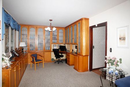 Casa à venda com 350m², 3 quartos e 3 vagasSala 1