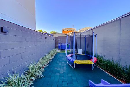 Apartamento à venda com 25m², 1 quarto e sem vagaÁrea comum - Playground