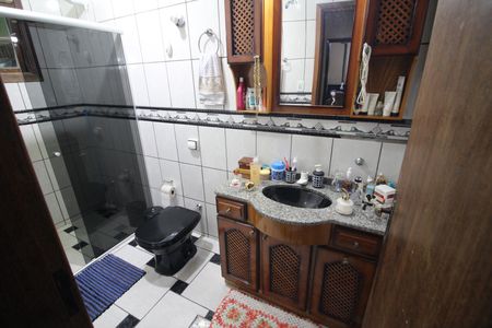Casa para alugar com 511m², 5 quartos e 4 vagasBanheiro da Suíte