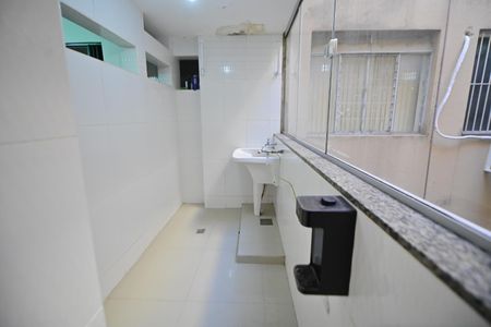 Apartamento para alugar com 130m², 4 quartos e 1 vagaÁrea de Serviço