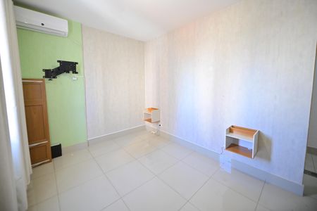 Apartamento para alugar com 130m², 4 quartos e 1 vagaQuarto 4