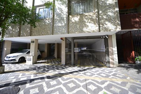 Apartamento para alugar com 130m², 4 quartos e 1 vagaFachada