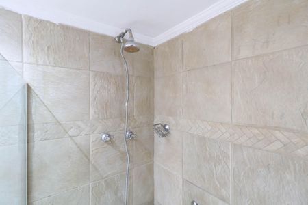 Apartamento para alugar com 80m², 2 quartos e 1 vagaSuite - Banheiro