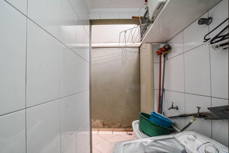 Casa à venda com 163m², 3 quartos e 3 vagas Casa à venda com 163m², 3 quartos e 3 vagasÁrea de Serviço