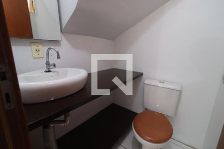 Casa de condomínio para alugar com 126m², 3 quartos e 2 vagasLavabo