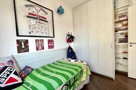 Apartamento à venda com 81m², 2 quartos e 2 vagasQuarto 