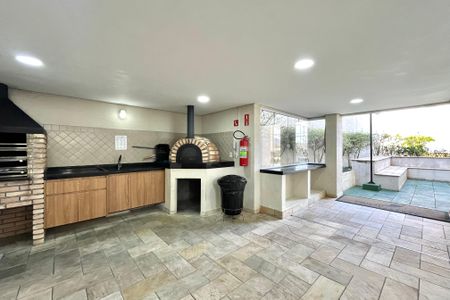 Apartamento à venda com 81m², 2 quartos e 2 vagasÁrea comum - Churrasqueira