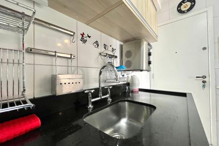 Apartamento à venda com 81m², 2 quartos e 2 vagasCozinha