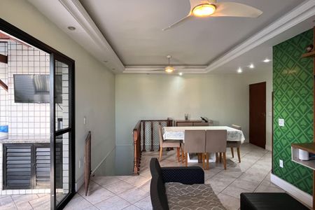 Apartamento para alugar com 220m², 3 quartos e 2 vagas Apartamento para alugar com 220m², 3 quartos e 2 vagasCobertura