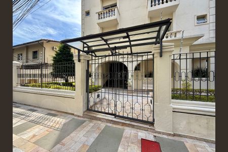 Apartamento para alugar com 48m², 1 quarto e 1 vaga Apartamento para alugar com 48m², 1 quarto e 1 vagaFachada