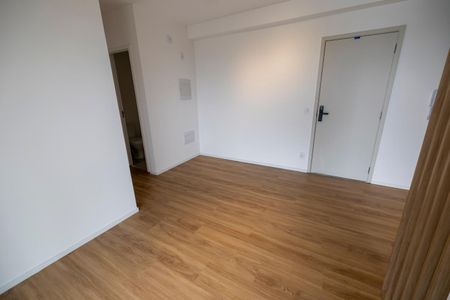 Apartamento para alugar com 76m², 3 quartos e 2 vagasSala