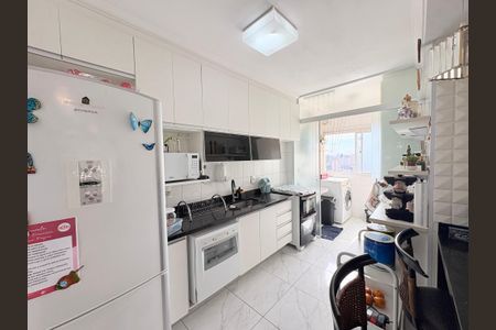 Apartamento à venda com 100m², 3 quartos e 2 vagasCozinha